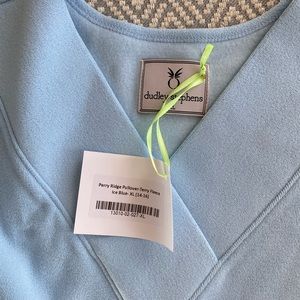 New with tags Putnam pullover